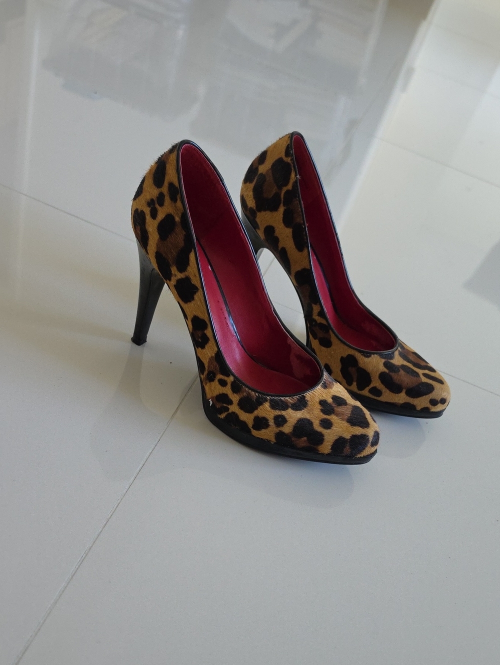 Nine West Leopard Print Pumps with Red Lining